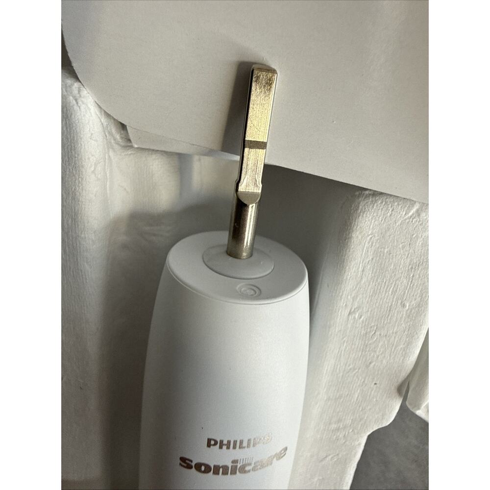 Philips Sonicare Professional Clean Plus 2-Pack Electric Toothbrush -Read Me Plz - Picture 6 of 10